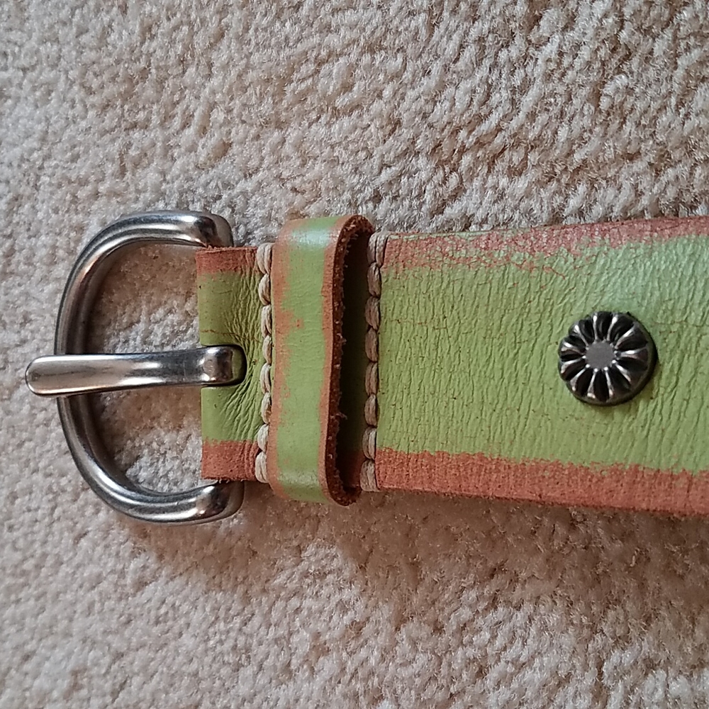 ❣HOST PICK❣ Vintage Linea Pelle Leather Belt  Excellent Condition S - Picture 5 of 9